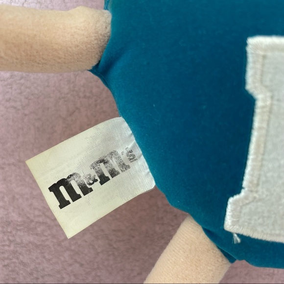 Vintage M&M's Blue White Plush Stuffed Animal New With Tag - Picture 4 of 8